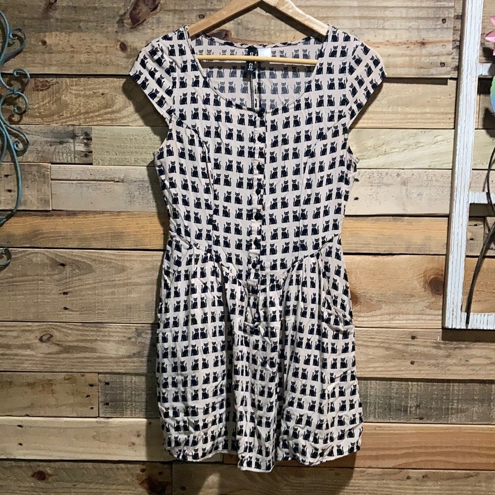 Divided, H&M Black & White Cat Dress